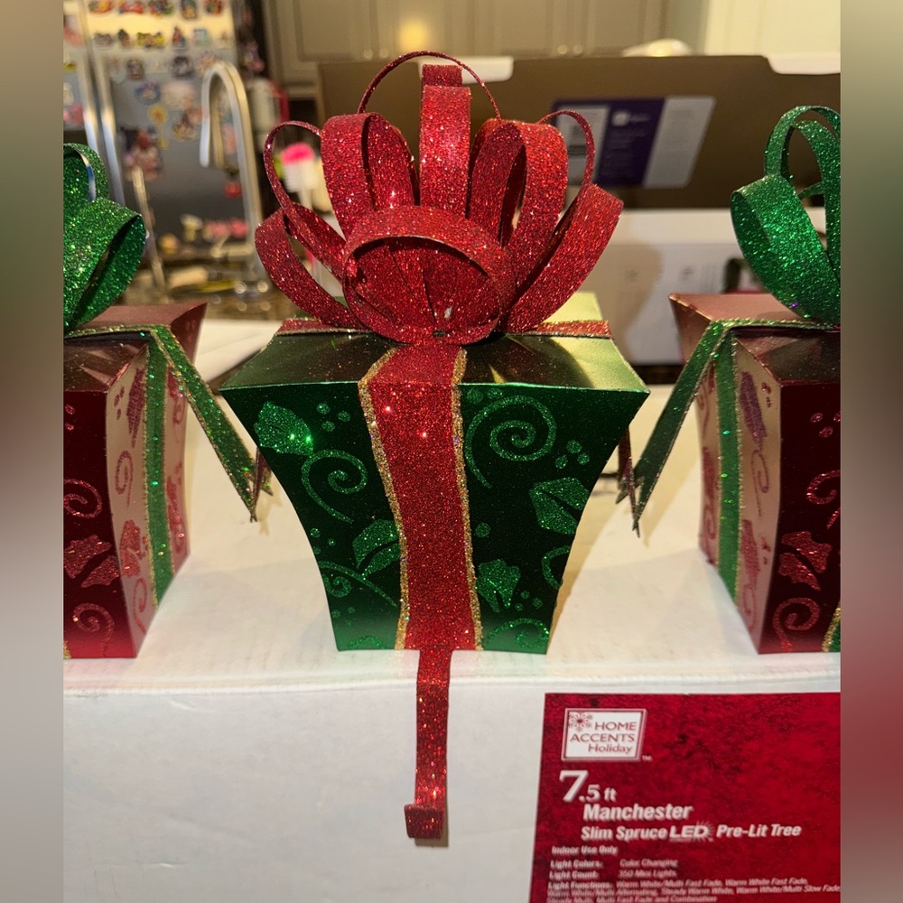 Set/3 Stocking holders - Picture 2 of 3